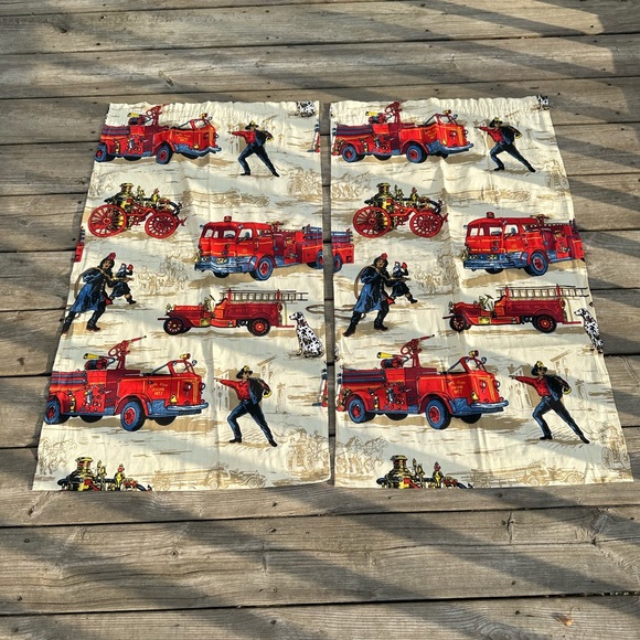 2 Vintage Fireman Fire Trucks Curtain Panels 21” x 34” Riverdale Screen Printing - Picture 2 of 10
